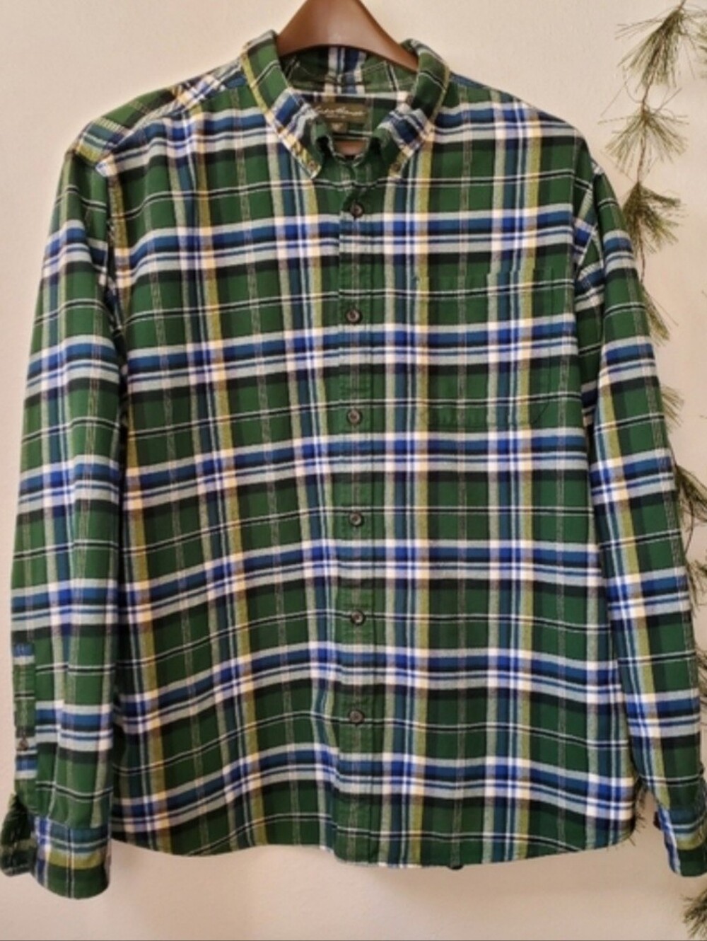 Eddie Bauer Mens XXL Relaxed Fit Green Blue Plaid Flannel Button Down Shirt - Picture 2 of 10